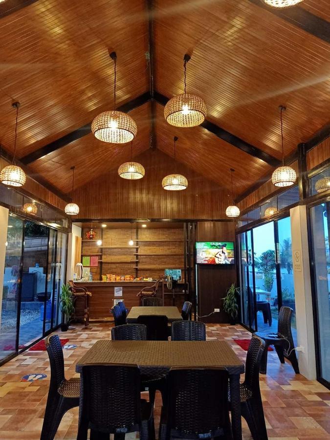 אוסלוב Rrj'S Beach Resort מראה חיצוני תמונה