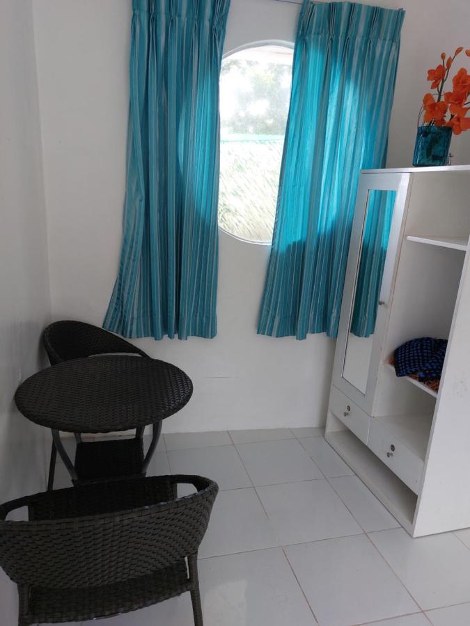 אוסלוב Rrj'S Beach Resort מראה חיצוני תמונה